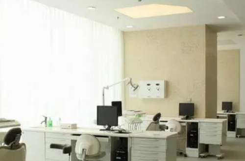 深圳正恩口腔1.jpg 深圳哪些口腔医院能刷医保卡