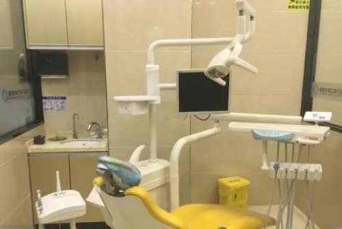 靖江张林牙科诊所.jpg 靖江根管治疗多少钱一颗牙