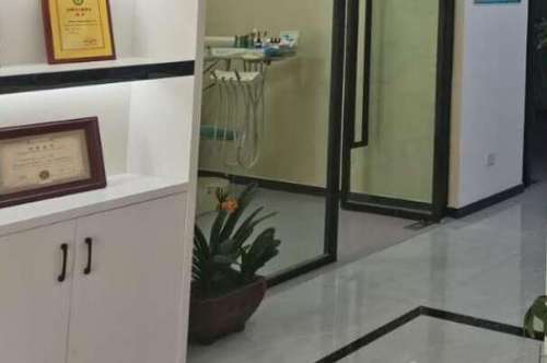 长治康雅口腔1.jpg 长治装烤瓷牙什么价格