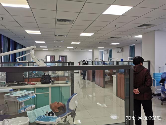 南京市中医院口腔科